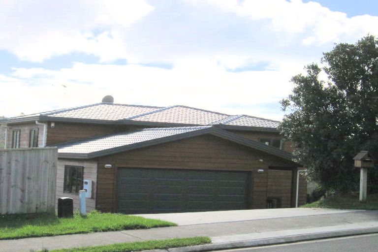 Photo of property in 4 Roberta Crescent, Orewa, 0931