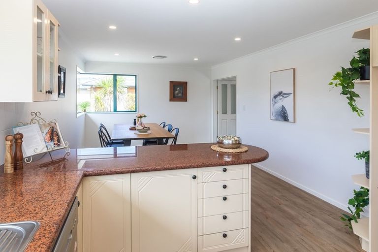 Photo of property in 25 Teal Close, Woolston, Christchurch, 8023