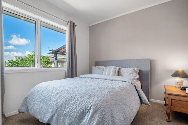 Photo of property in 1/19 Liam Place, Half Moon Bay, Auckland, 2012