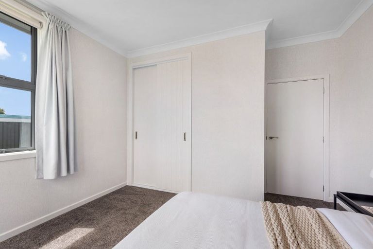 Photo of property in 109 Seaward Road, Edendale, 9825