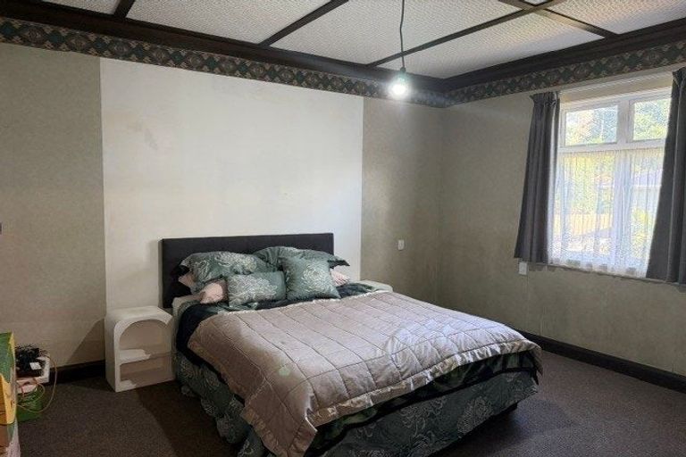 Photo of property in 27 Atiawa Street, Glen Avon, New Plymouth, 4312