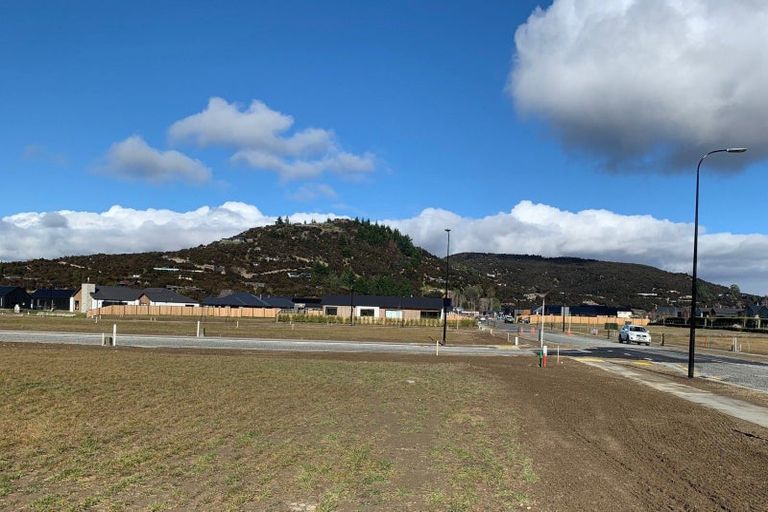 Photo of property in 1 Onyx Street, Albert Town, 9305