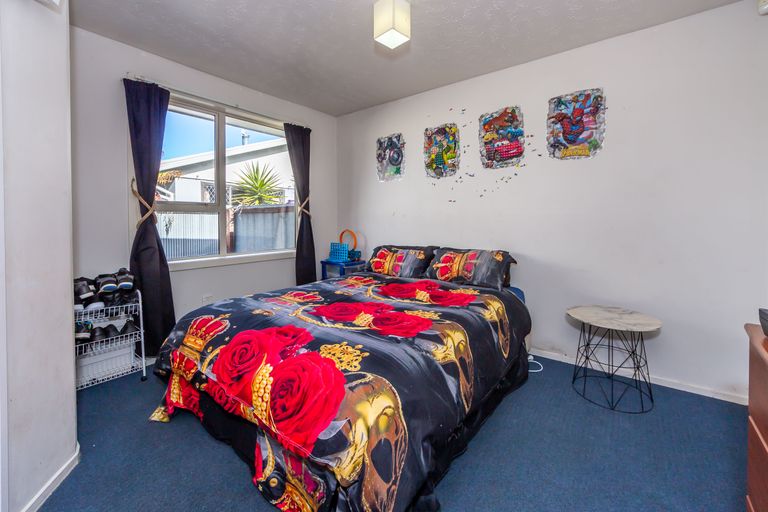 Photo of property in 1/2 Kidbrooke Street, Bromley, Christchurch, 8062