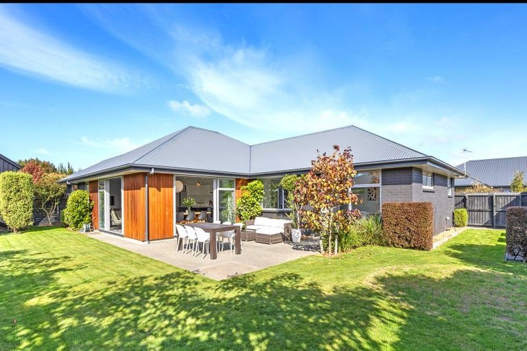 Photo of property in 27 Ruapani Street, Marshland, Christchurch, 8083