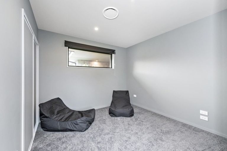 Photo of property in 13 Taiaroa Place, Southbridge, 7602