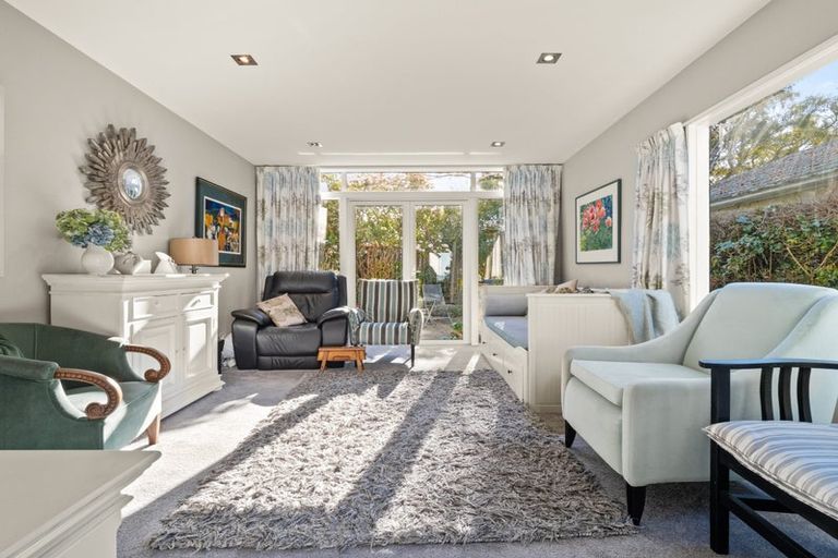 Photo of property in 718 Highgate, Maori Hill, Dunedin, 9010