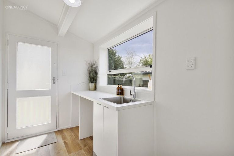 Photo of property in 8 Thorne Place, Rangiora, 7400