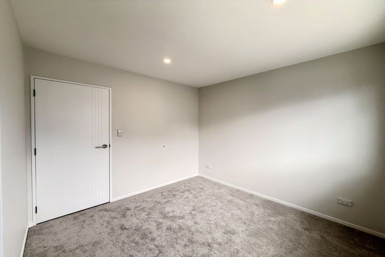 Photo of property in 58b Fitzherbert Avenue, West Harbour, Auckland, 0618
