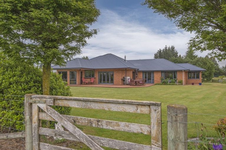 Photo of property in 28 Tawera Lane, Oxford, 7430