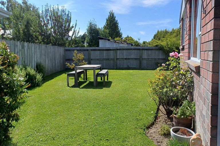 Photo of property in 2 Banks Street, Fairlie, 7925