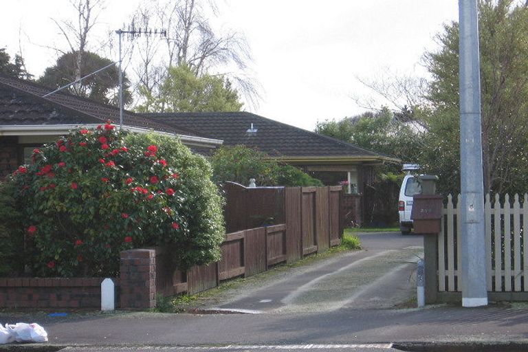 Photo of property in 255 Park Road, Hokowhitu, Palmerston North, 4410