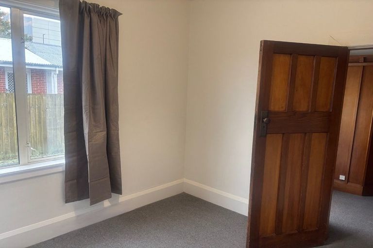 Photo of property in 2/64 Division Street, Riccarton, Christchurch, 8041