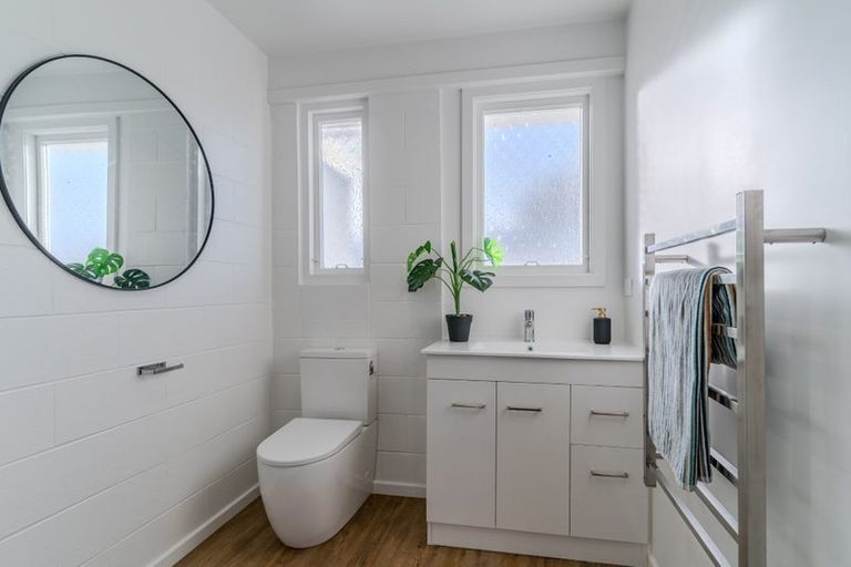 Photo of property in 1/128 London Street, Dunedin Central, Dunedin, 9016