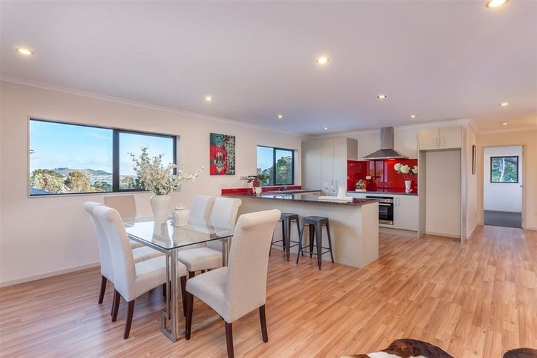 Photo of property in 19 Farnol Street, Hillsborough, Auckland, 1042