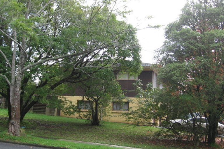 Photo of property in 42 Kurnell Drive, Botany Downs, Auckland, 2010