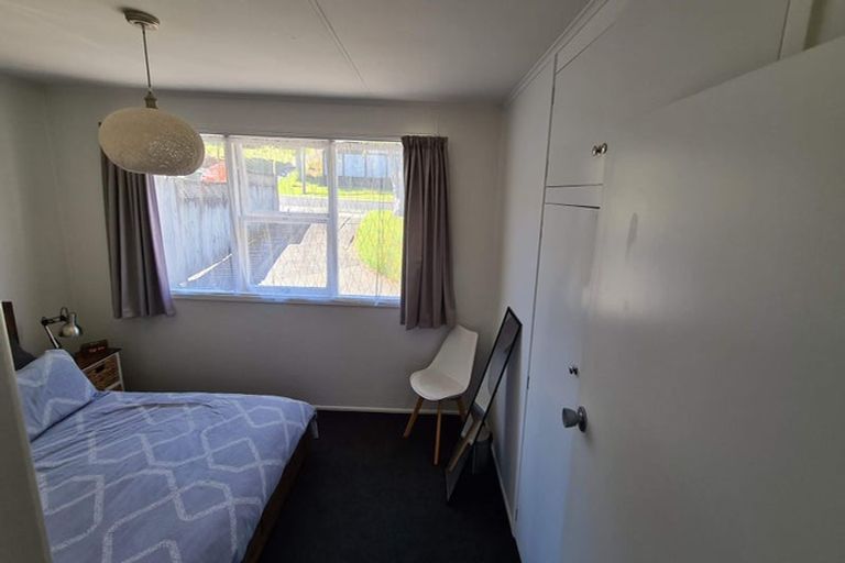 Photo of property in 1/23 William Souter Street, Forrest Hill, Auckland, 0620