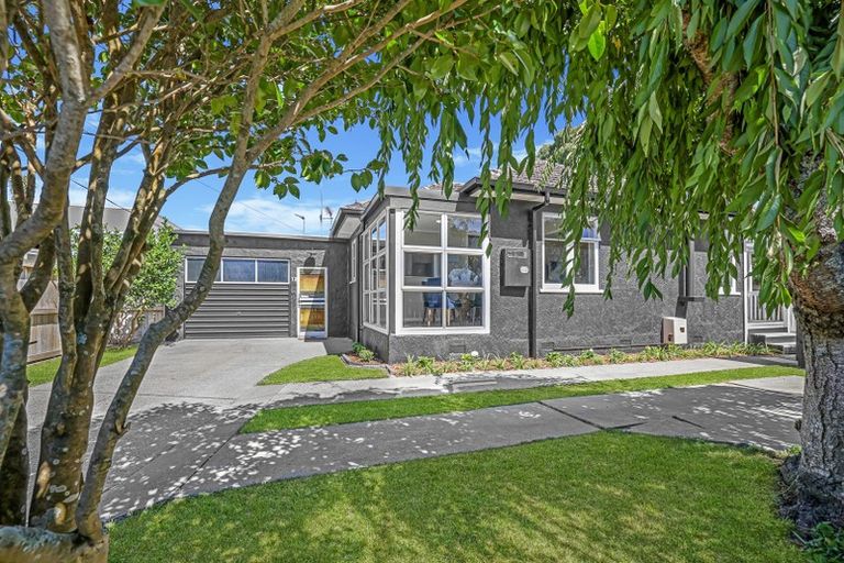 Photo of property in 12 Campbell Street, Leamington, Cambridge, 3432