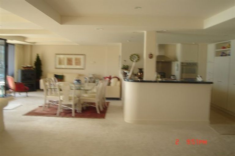 Photo of property in 9/310 Oriental Parade, Oriental Bay, Wellington, 6011