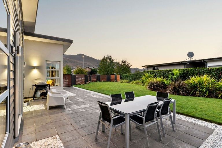 Photo of property in 13 Coromandel Street, Wanaka, 9305