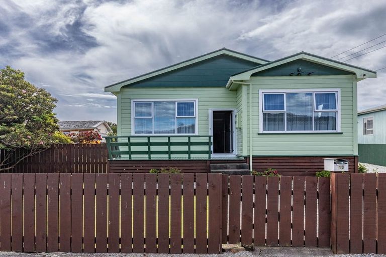 Photo of property in 10 Blake Street, Blaketown, Greymouth, 7805