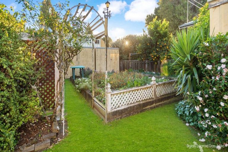 Photo of property in 92b Cameron Road, Te Puke, 3119