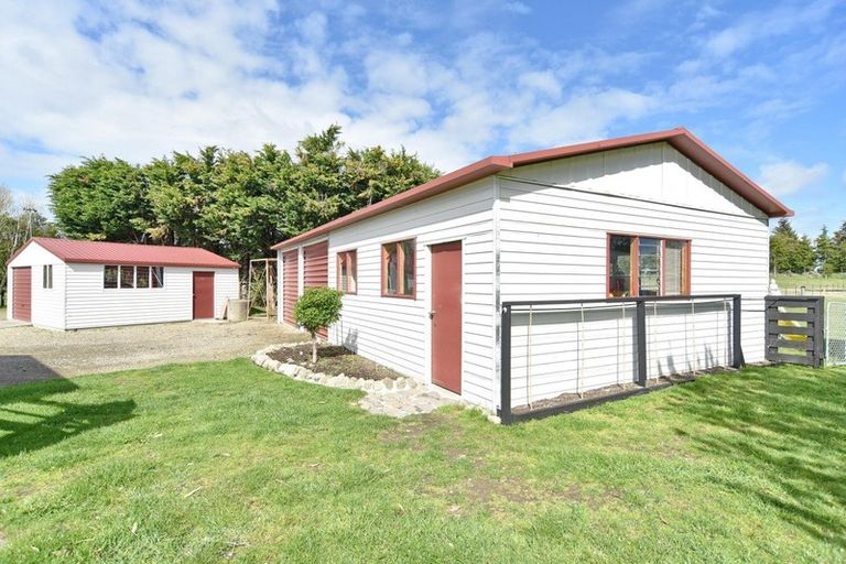Photo of property in 194 Fishers Road, Loburn, Rangiora, 7473