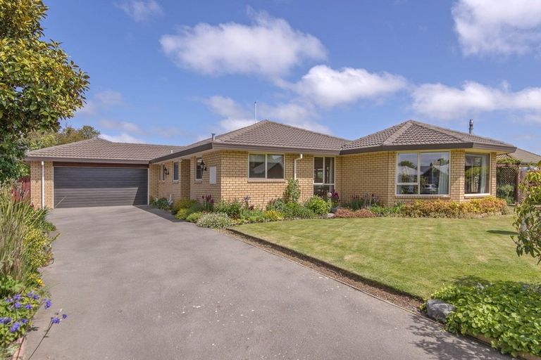 Photo of property in 7 Melford Close, Rangiora, 7400