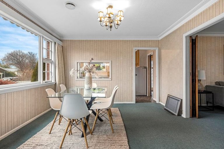 Photo of property in 17 Colligan Street, Upper Riccarton, Christchurch, 8041