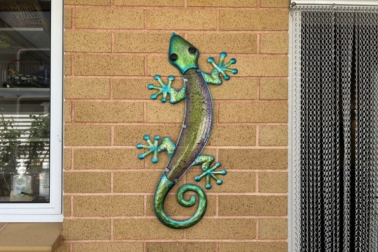 Photo of property in 49 Kakariki Grove, Waikanae, 5036