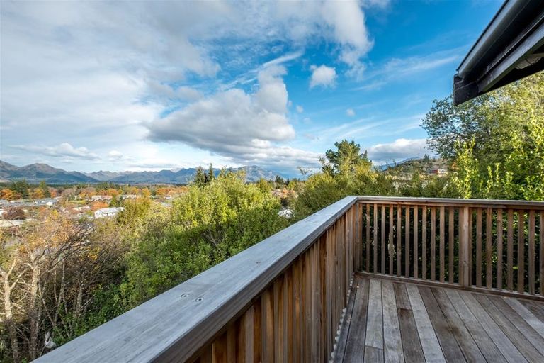 Photo of property in 16 Chalet Crescent, Hanmer Springs, 7334