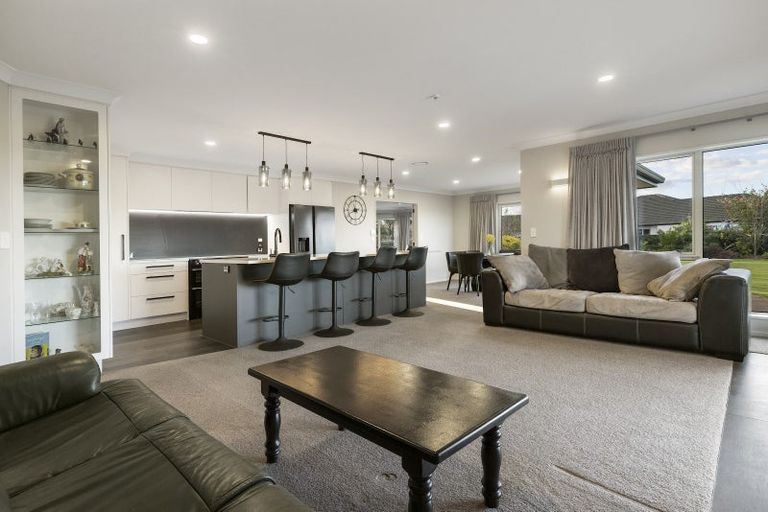 Photo of property in 549 Cambridge Road, Tauriko, Tauranga, 3110