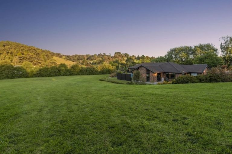 Photo of property in 3 Dormer Road, Kaukapakapa, Helensville, 0875