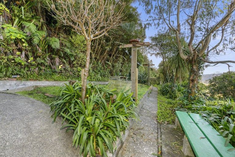 Photo of property in 2 Gurney Road, Kelson, Lower Hutt, 5010