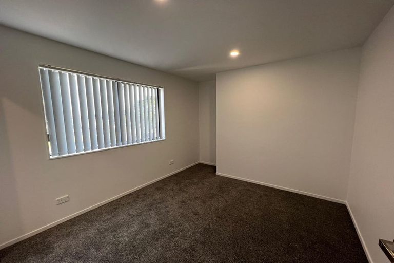 Photo of property in 20a Brentford Place, Manurewa, Auckland, 2102