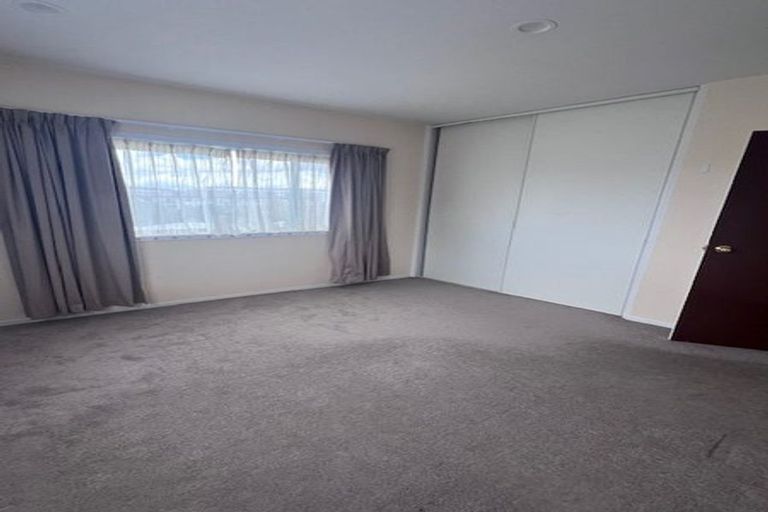 Photo of property in Ellerslie Court, 2/3c Harrison Road, Mount Wellington, Auckland, 1060