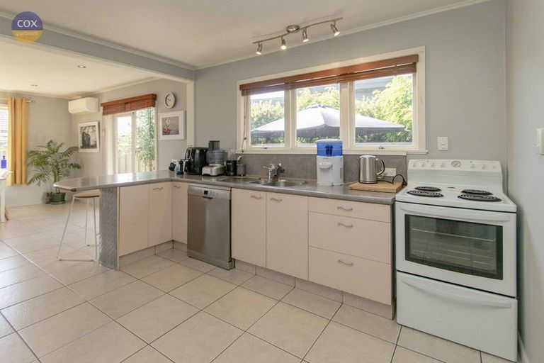 Photo of property in 41 Merton Crescent, Pirimai, Napier, 4112