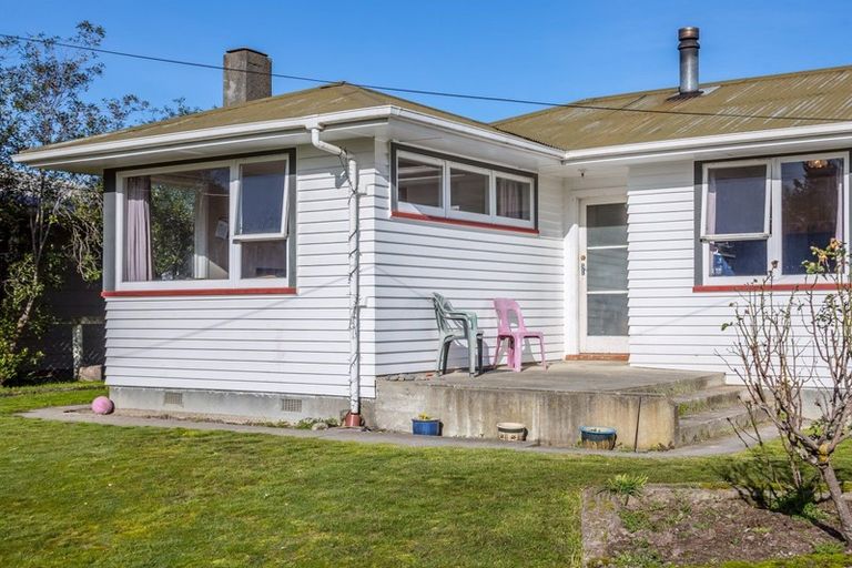 Photo of property in 105 Oxford Street, Lansdowne, Masterton, 5810