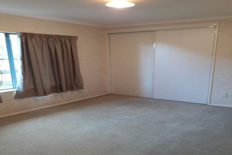 Photo of property in 137 Burswood Drive, Burswood, Auckland, 2013