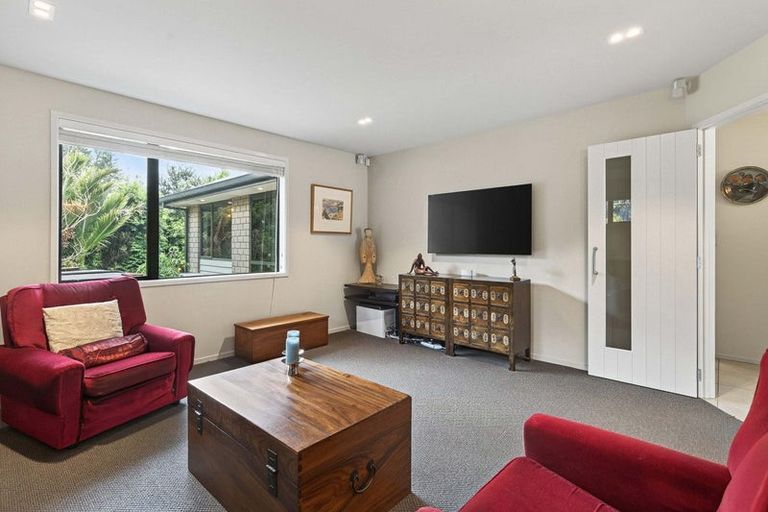 Photo of property in 22 Orakei Place, Welcome Bay, Tauranga, 3112