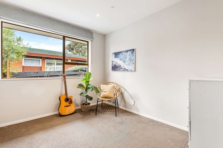 Photo of property in 2/352 Bucklands Beach Road, Bucklands Beach, Auckland, 2012