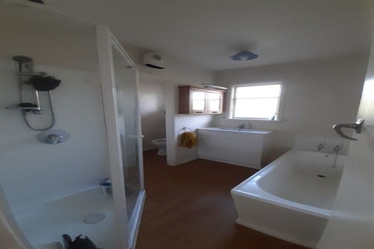 Photo of property in 6 Bourne Crescent, Papanui, Christchurch, 8053