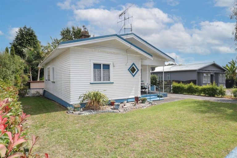 Photo of property in 180 Great South Road, Huntly, 3700