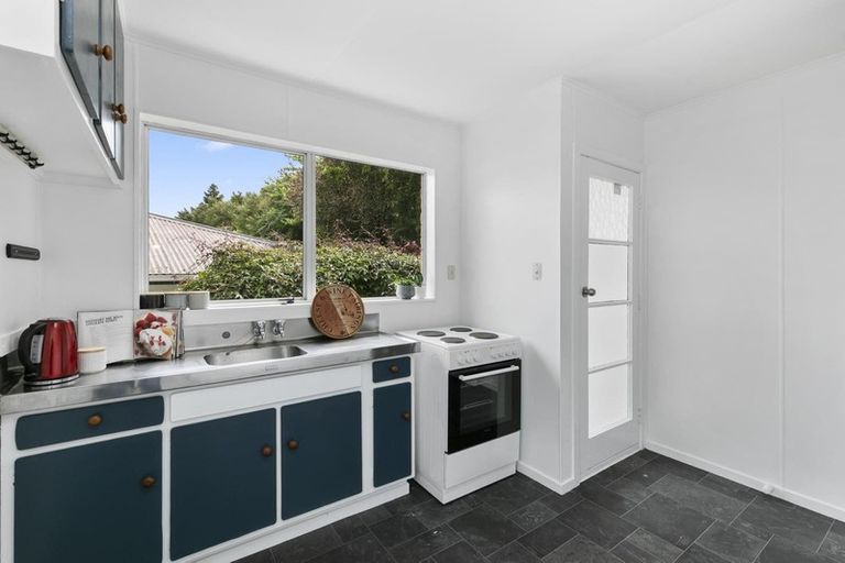 Photo of property in 13a John Street, Stokes Valley, Lower Hutt, 5019