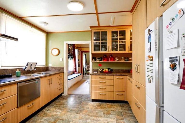 Photo of property in 16 Hunter Street, Dannevirke, 4930