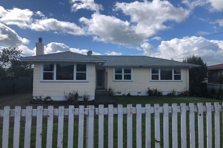 Photo of property in 301 High Street South, Carterton, 5713