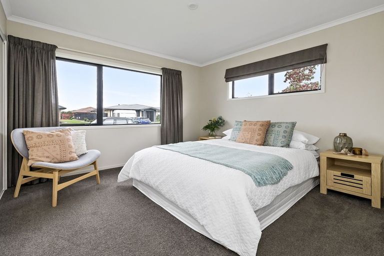 Photo of property in 21 Flint Road, Rolleston, 7614