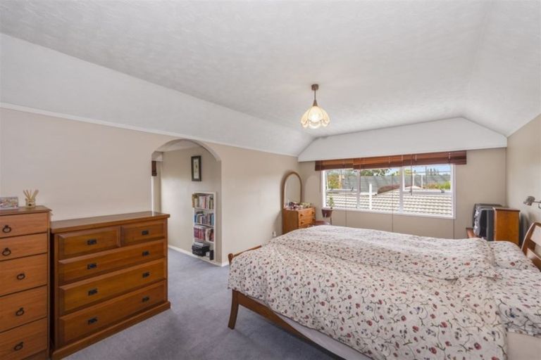 Photo of property in 2 Cintra Place, Casebrook, Christchurch, 8051