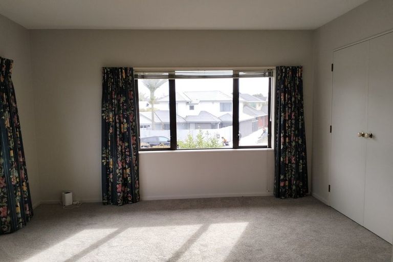 Photo of property in 2/198 Waterloo Road, Hutt Central, Lower Hutt, 5011