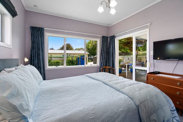 Photo of property in 68 Clare Street, Cambridge, 3434