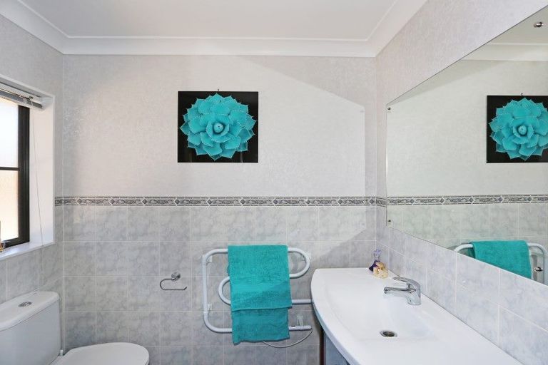 Photo of property in 31 Monument Road, Clevedon, Papakura, 2582